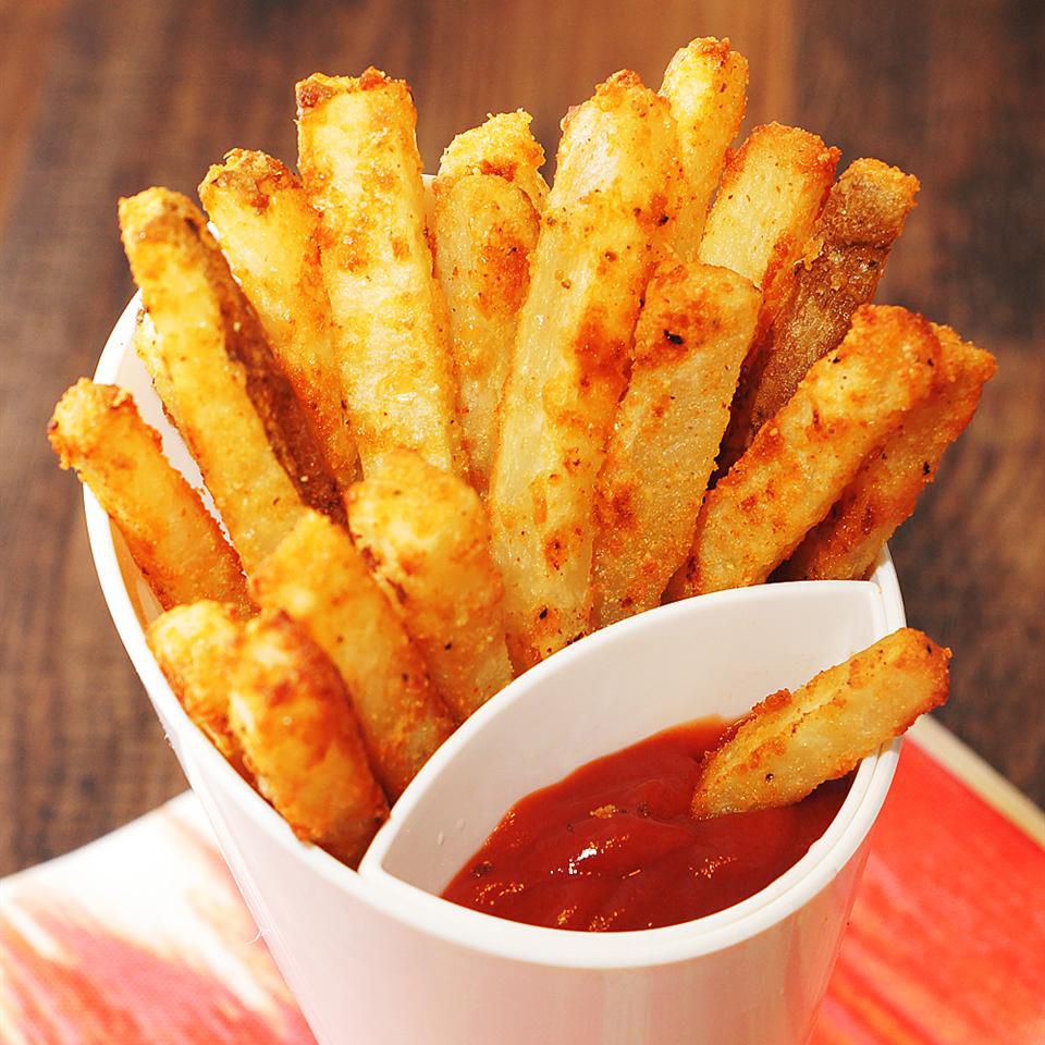 Super Easy Oven-Baked Garlic-Parmesan Fries Recipe