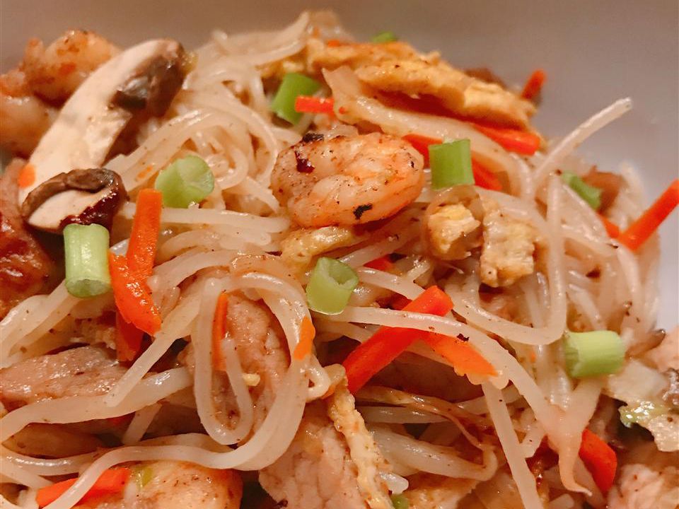 Tsao Mi Fun (Taiwanese Fried Rice Noodles) Recipe