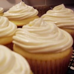 Best Buttercream Frosting Recipe