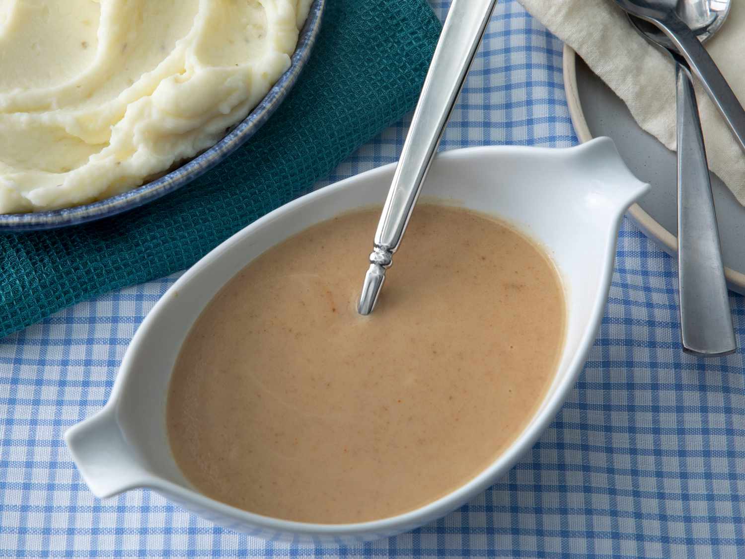 Homemade Chicken Gravy Recipe