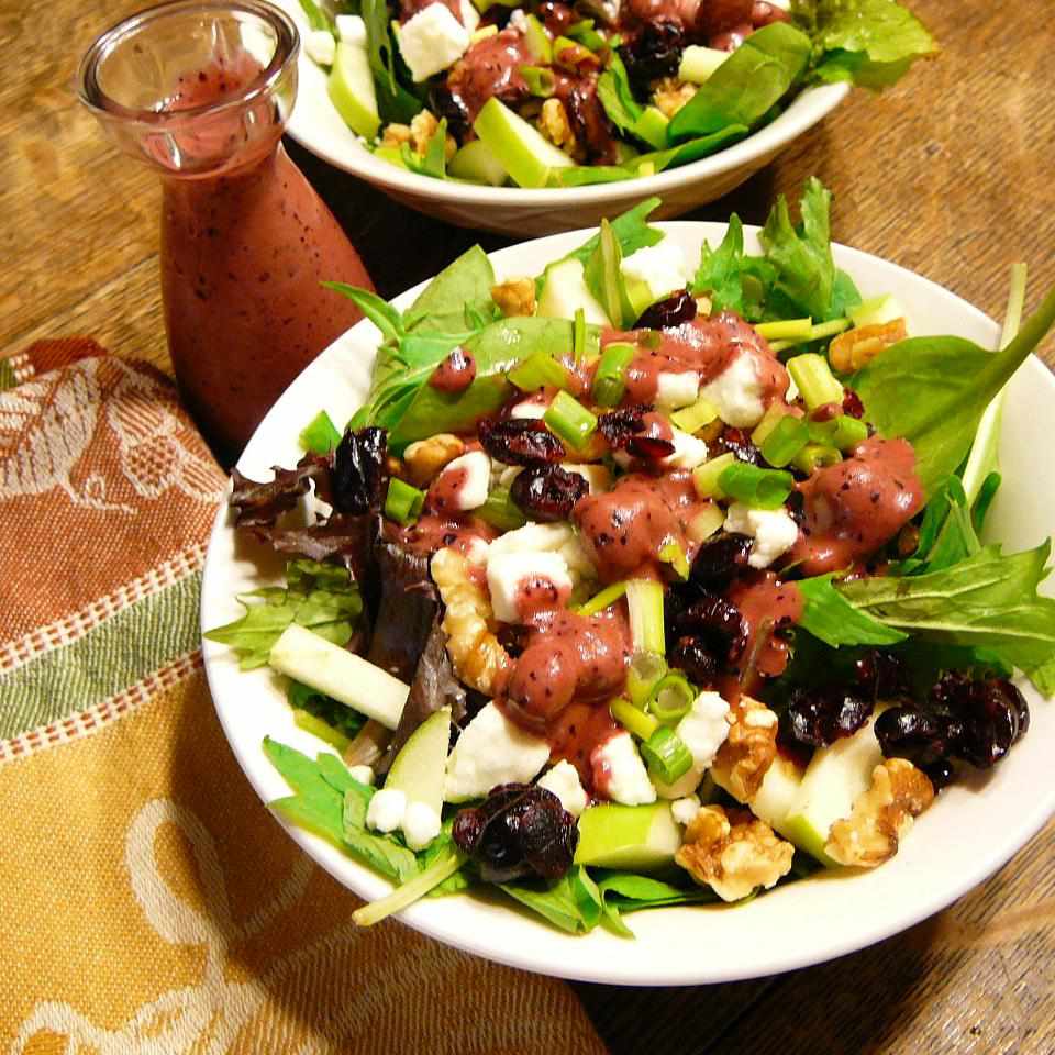 Green Apple Salad With Blueberries, Feta, and Walnuts Recipe