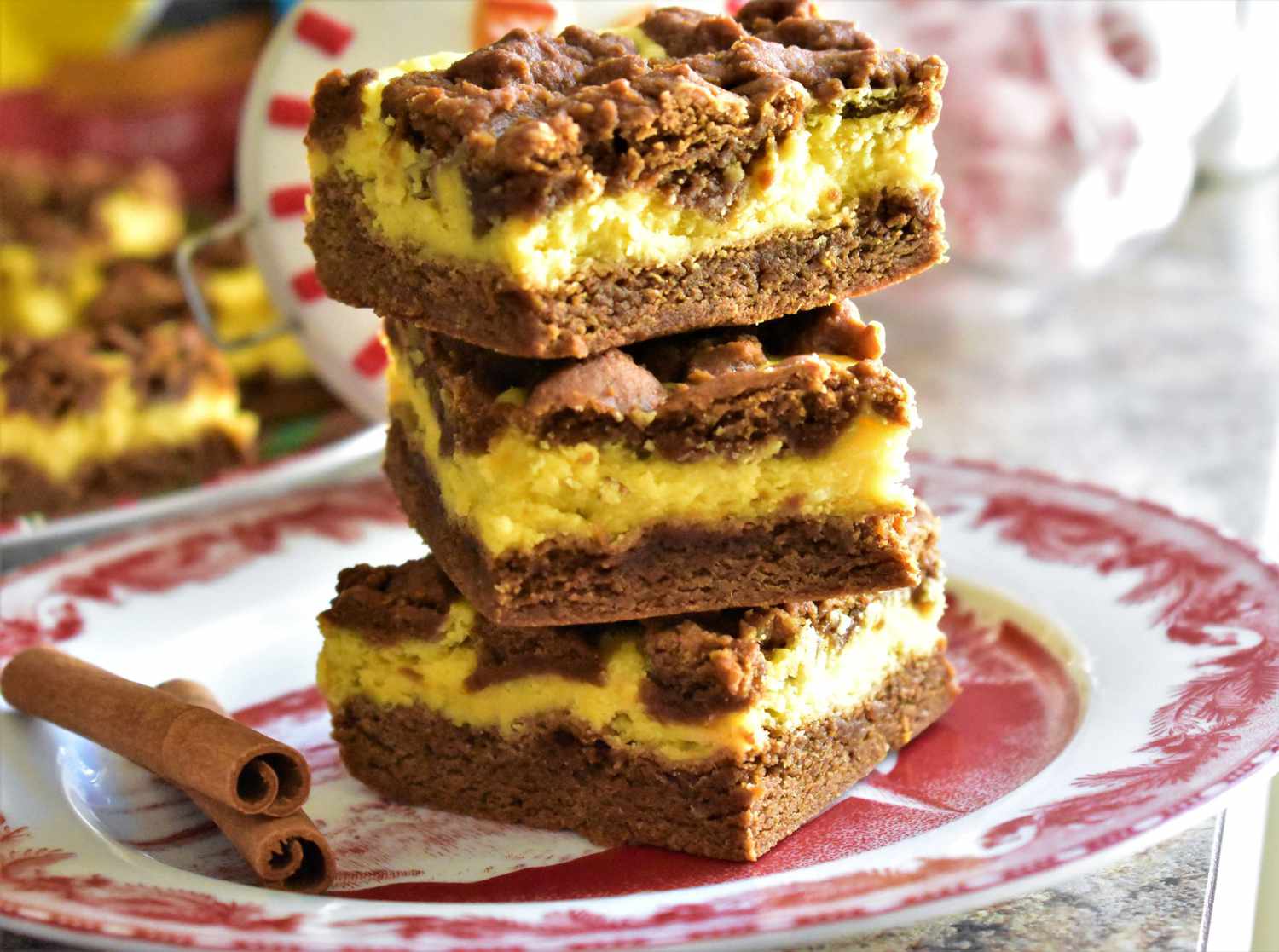 Orange-Gingerbread Cheesecake Bars Recipe