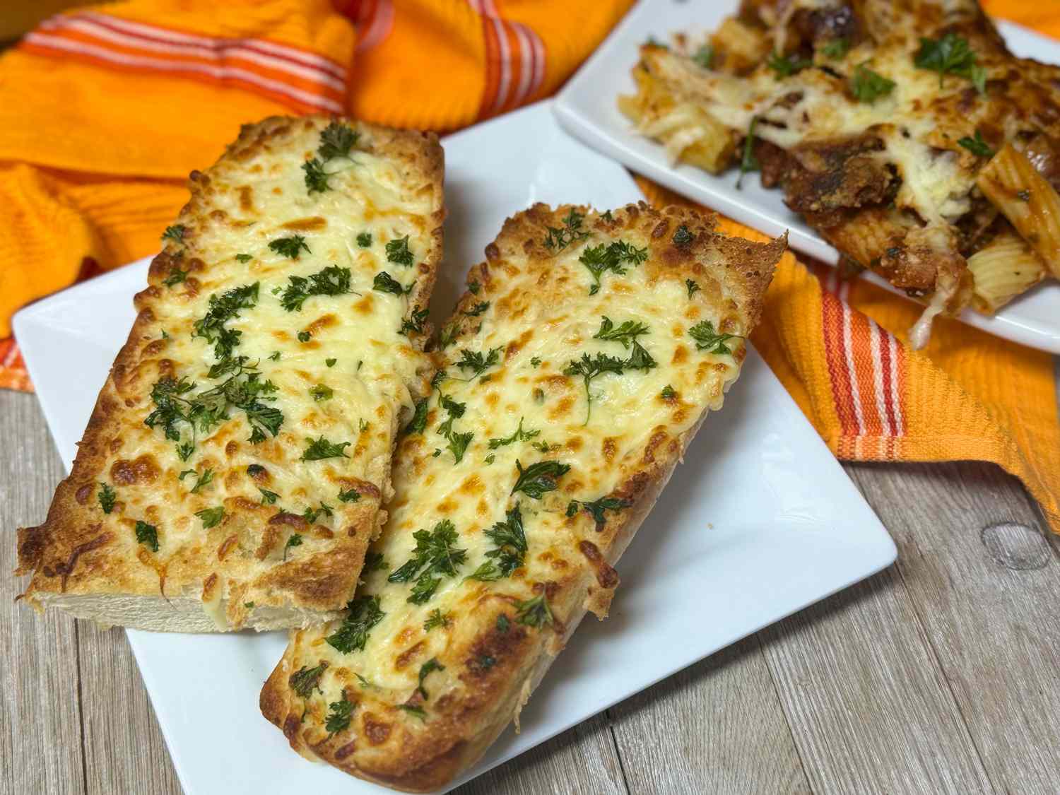 Cheesy Garlic Bread Recipe