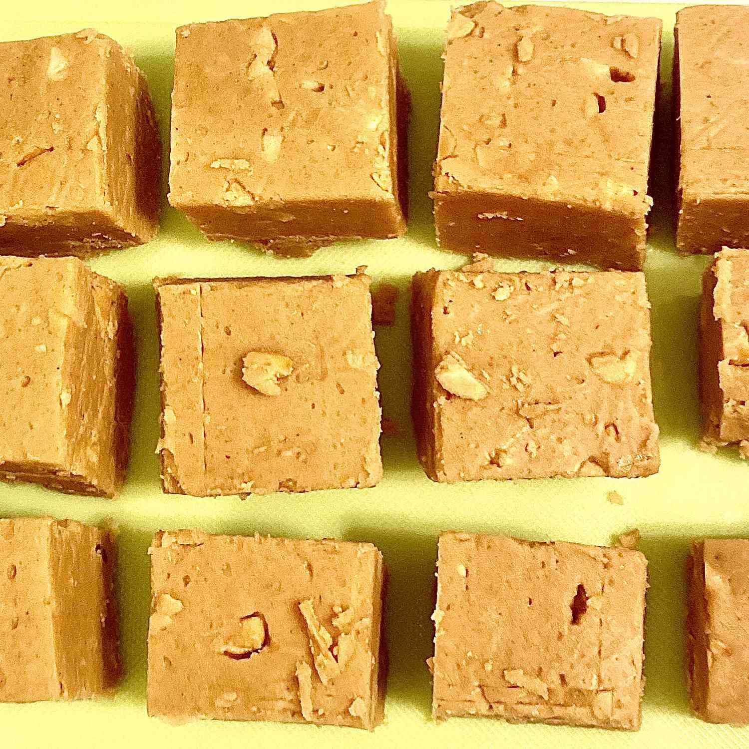 Peanut Butter Microwave Fudge Recipe