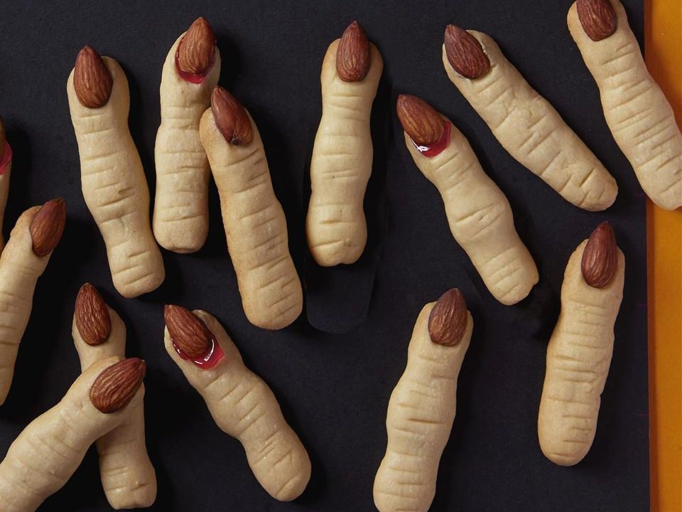 Spooky Witches' Fingers