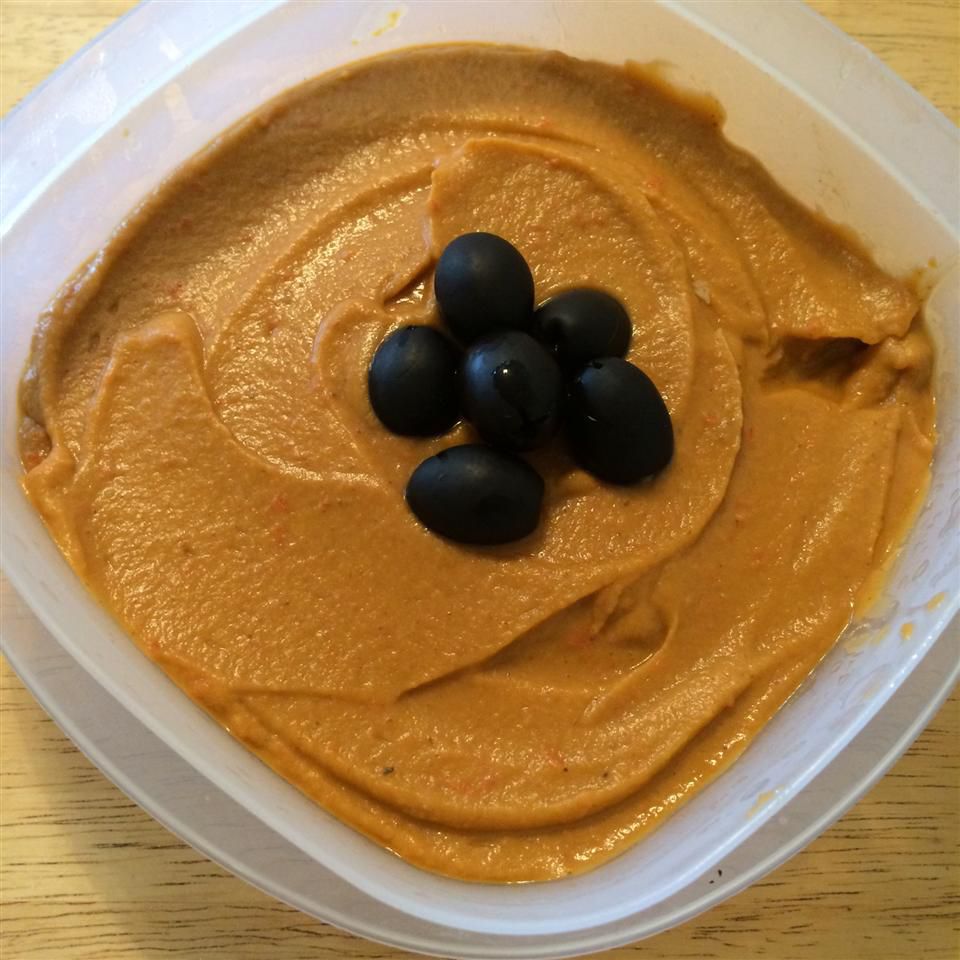 Easy Red Pepper Hummus Recipe