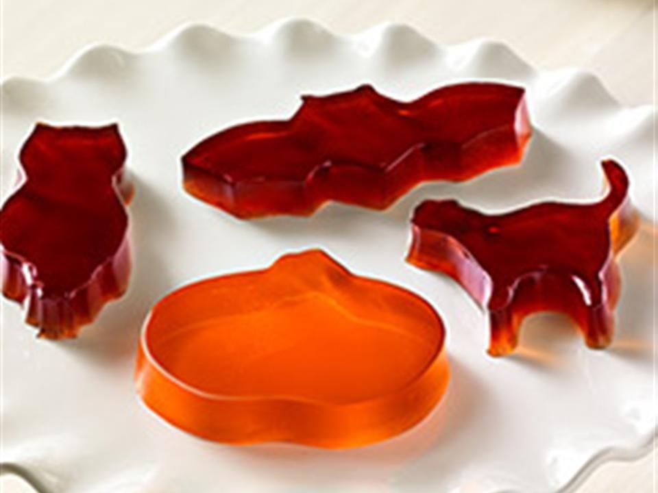 Spooky JELL-O JIGGLERS