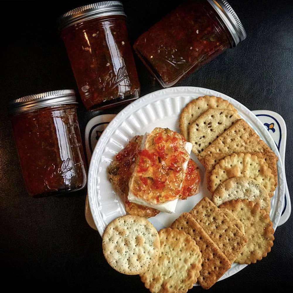 Red and Green Christmas Jalapeno Jelly Recipe