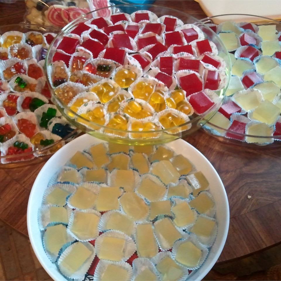 Tart Lemon Drop Jelly Shots Recipe