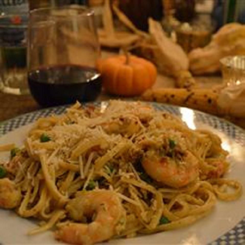 Amazing Shrimp and Langostino Lobster Linguine Recipe