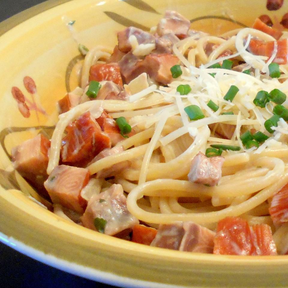 Easy Smoked Salmon Pasta Recipe