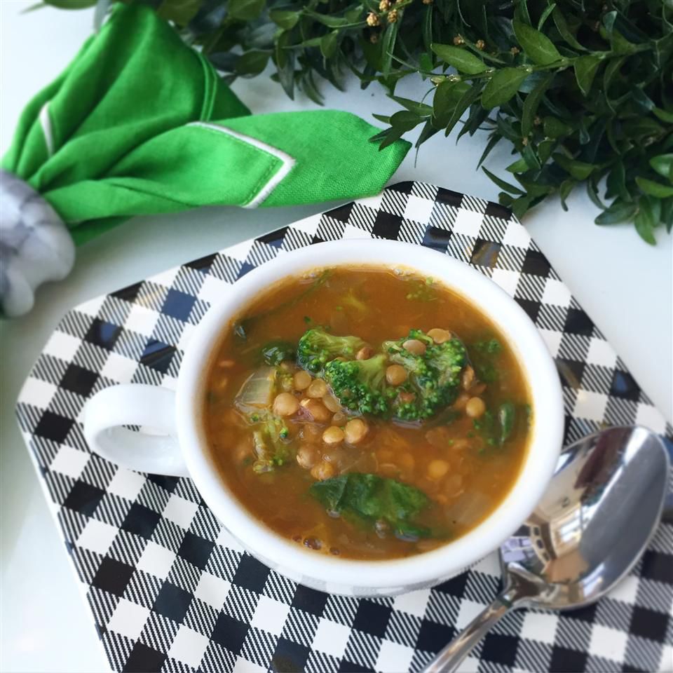 Easy Spinach Lentil Soup Recipe