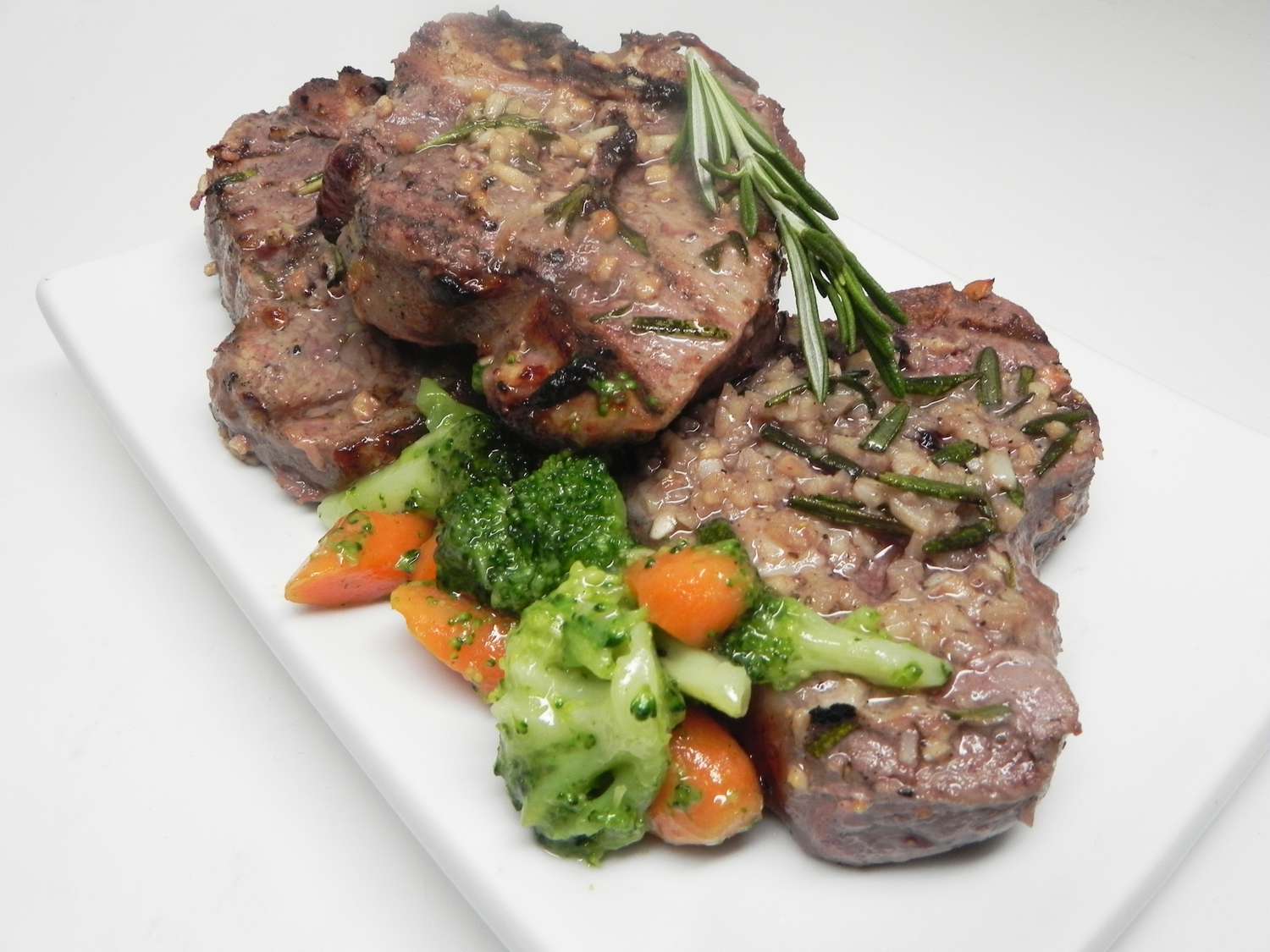 Grilled Leg of Lamb Steaks Recipe