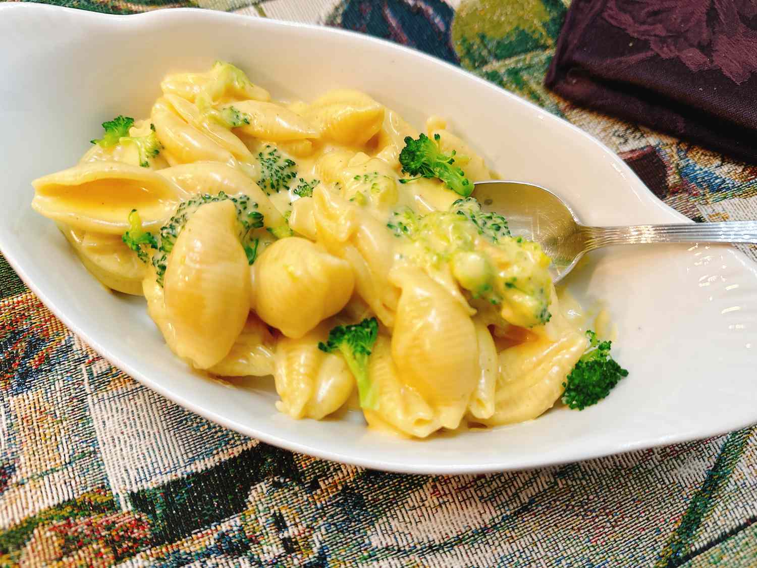 Broccoli Cheddar Mac and Cheese Recipe