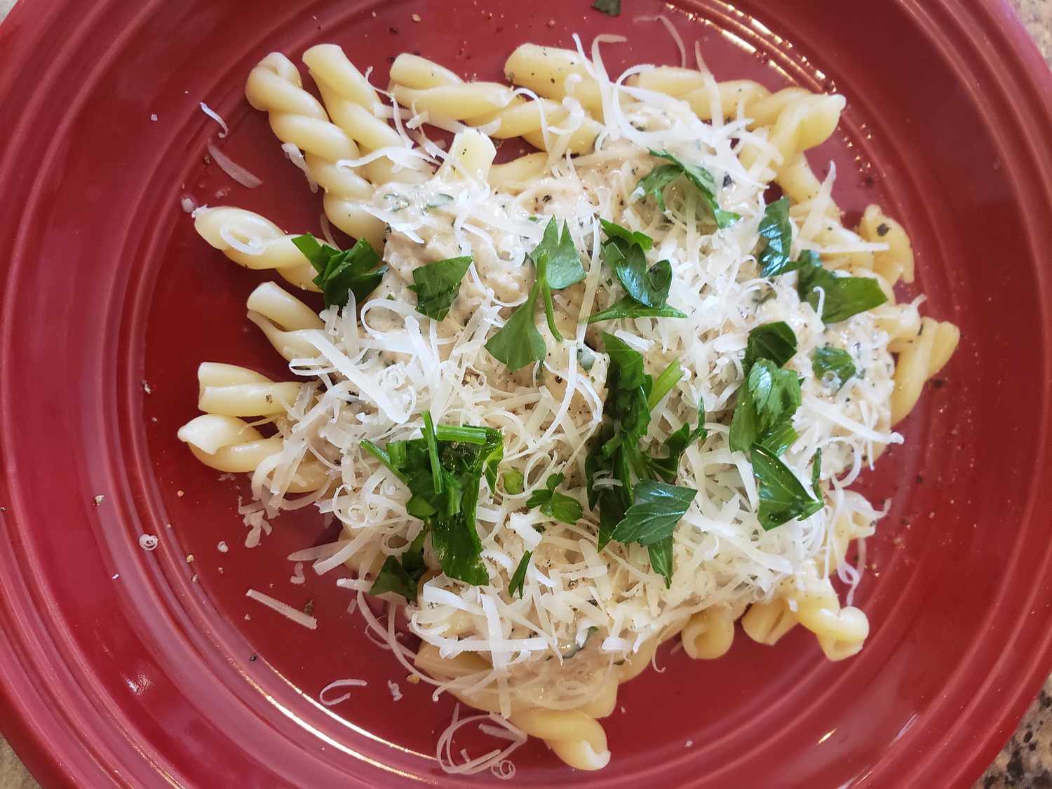 Caramelized Onion and Roasted Garlic Pasta Recipe