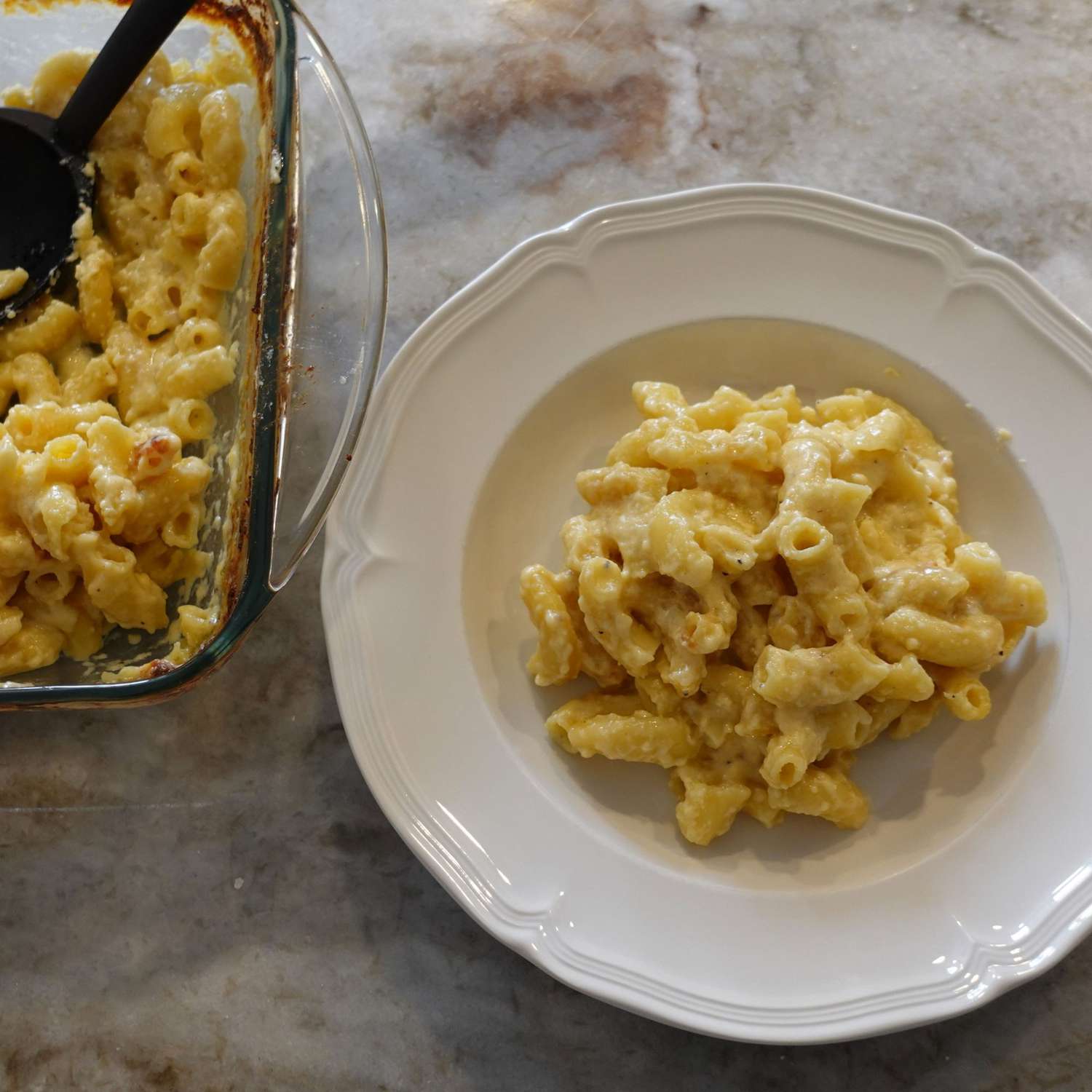 One-Pan Oven Mac and Cheese Recipe