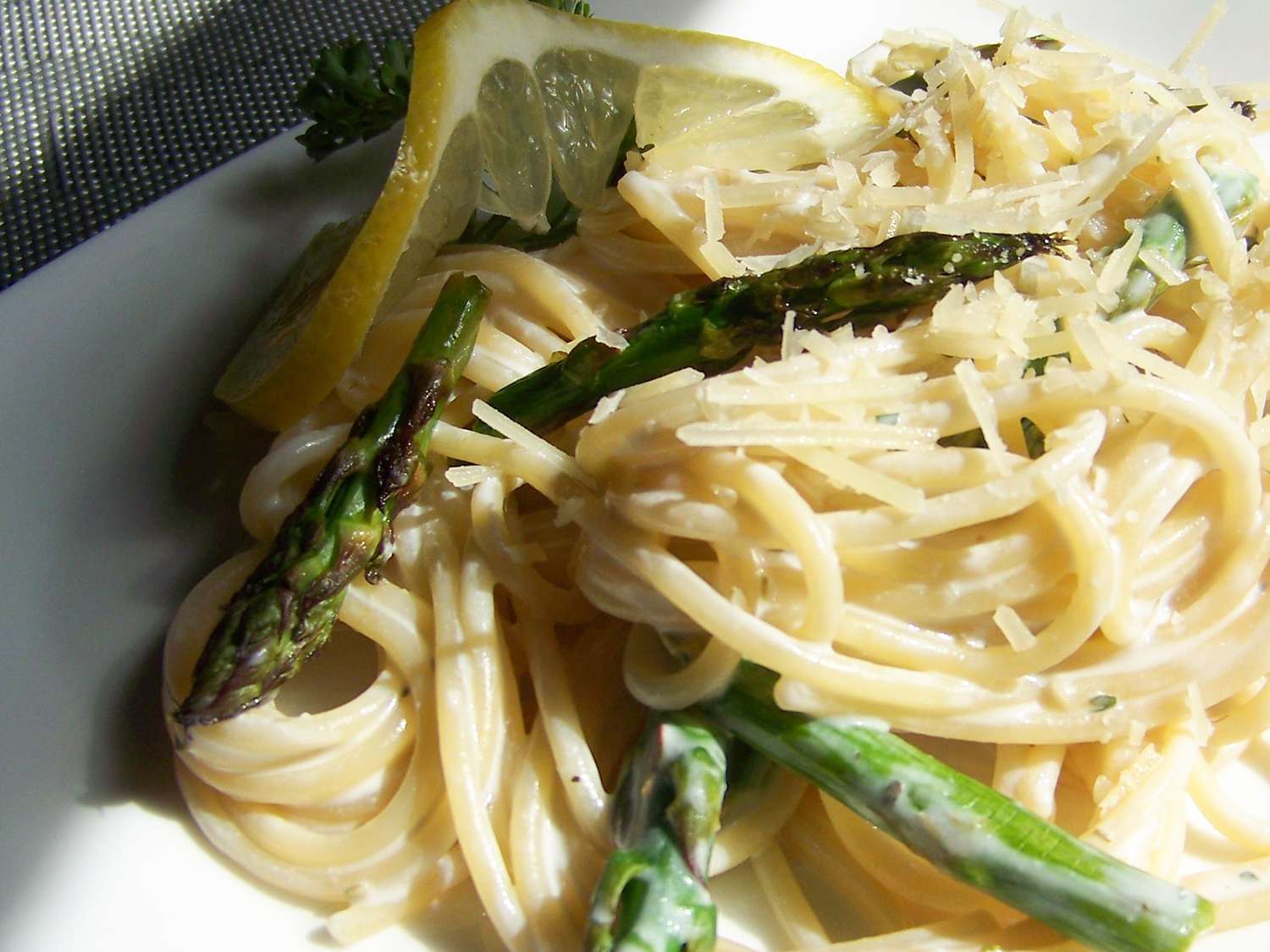 Creamy Asparagus Pasta Recipe