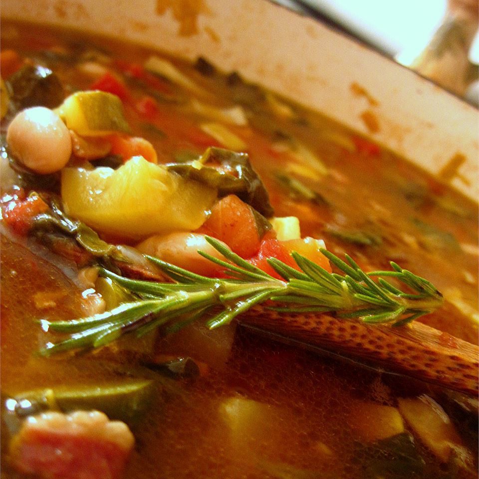 Hearty Minestrone Soup Recipe