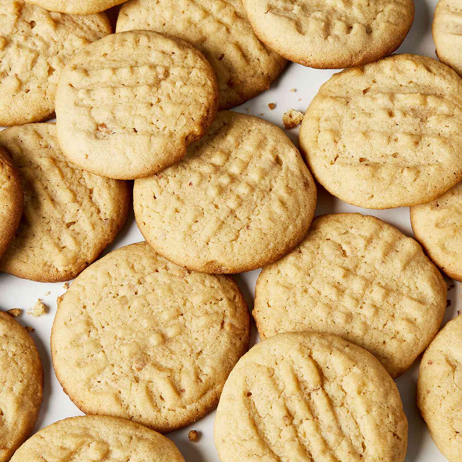 Classic Peanut Butter Cookies Recipe