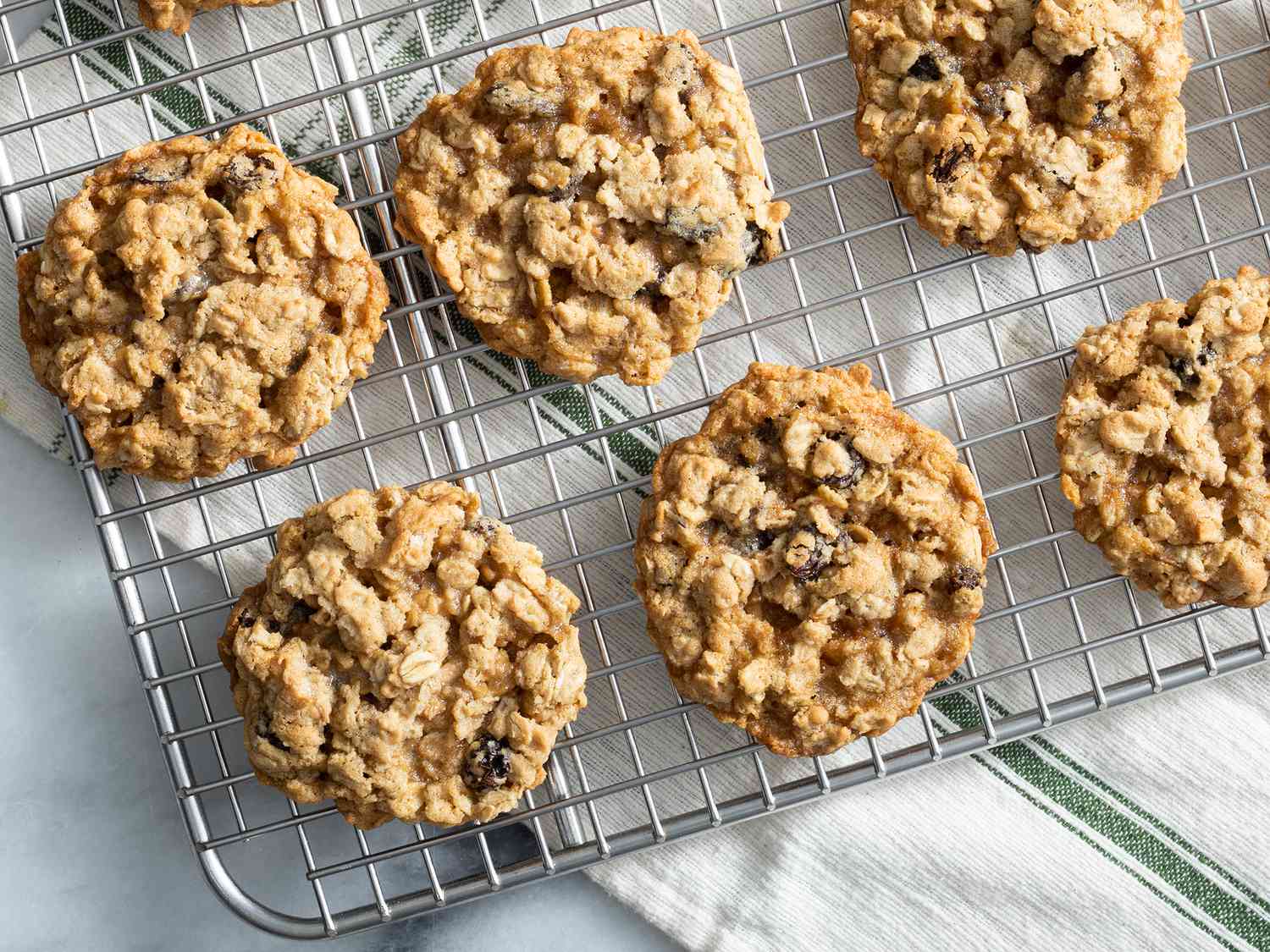 Oatmeal Raisin Cookies Recipe