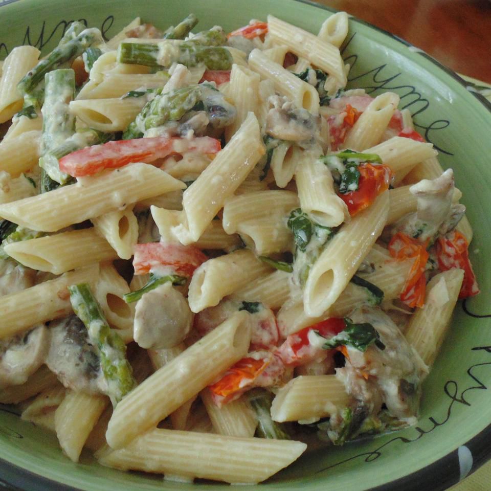 Creamy Penne Pasta Primavera Recipe