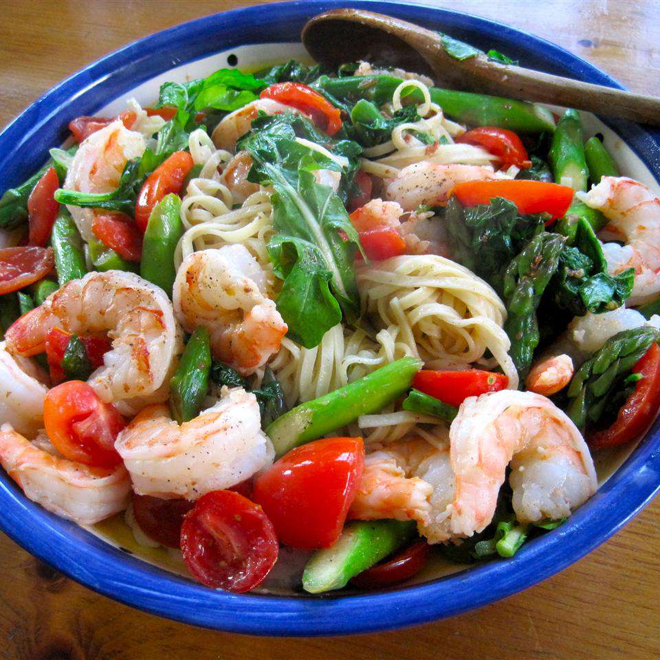 Creamy Shrimp Pasta Primavera Recipe