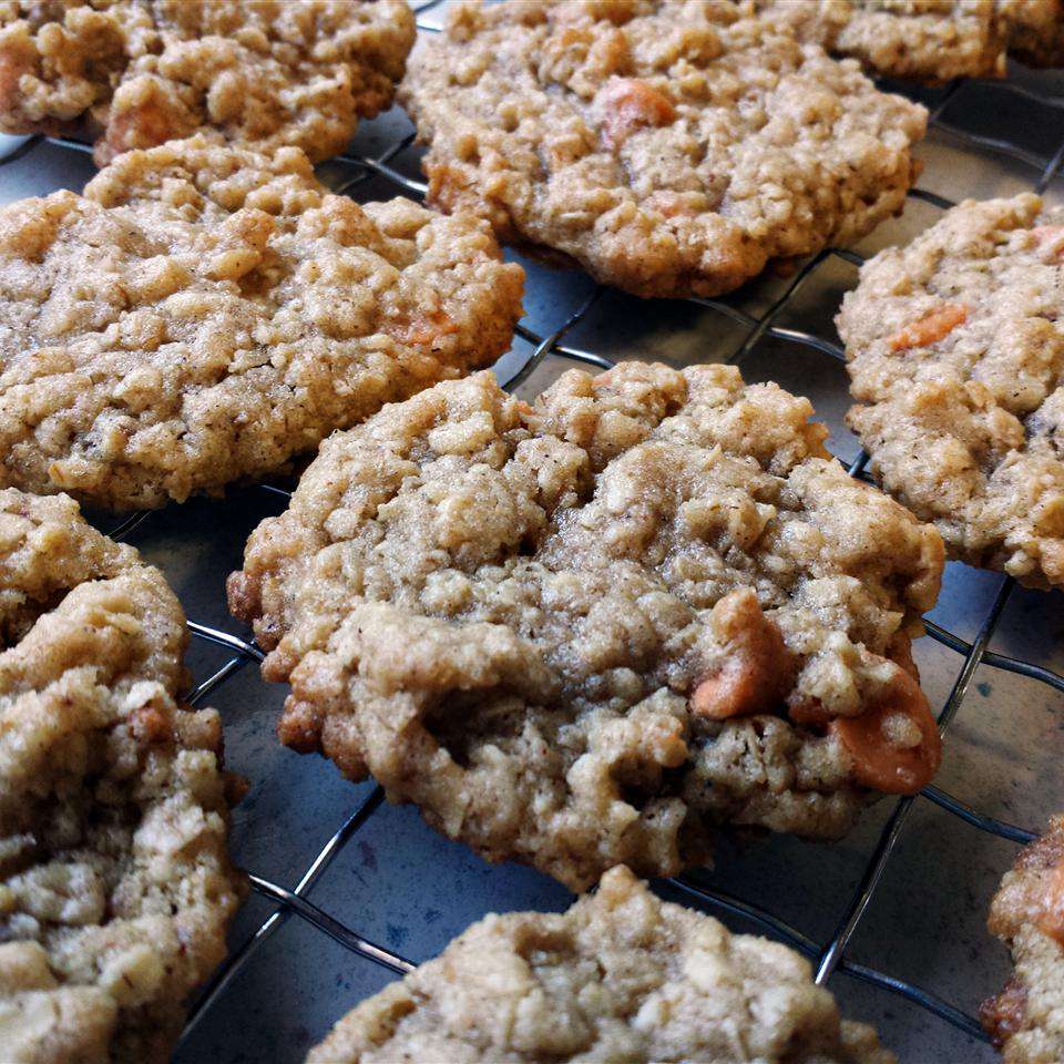 Oatmeal Scotchies Cookies Recipe