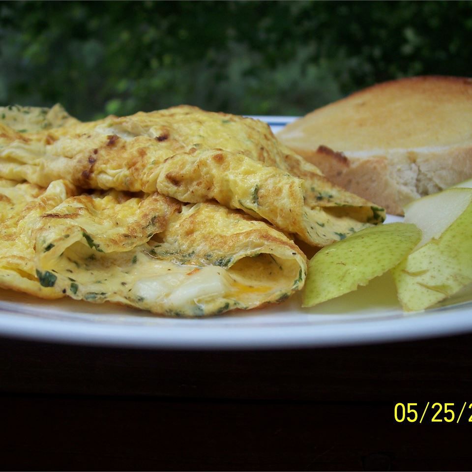 Egyptian Feta Cheese Omelet Roll Recipe