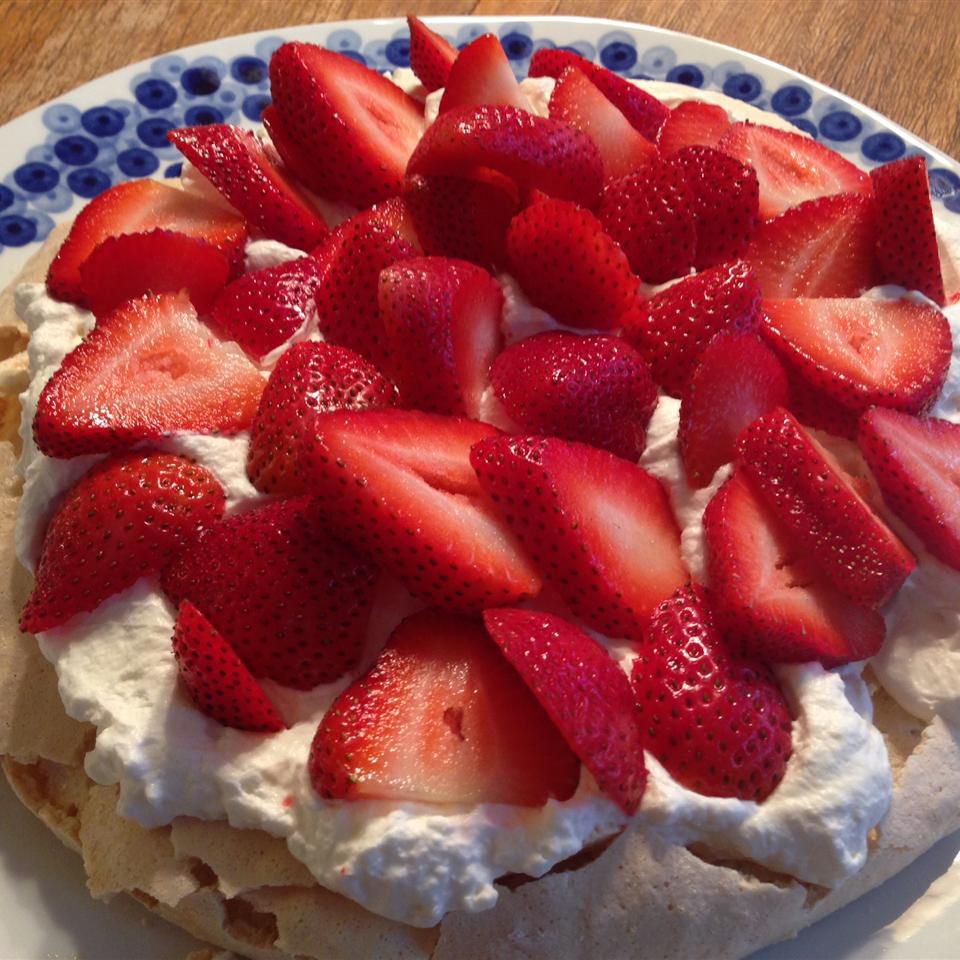 Chef John's Pavlova with Strawberries Recipe