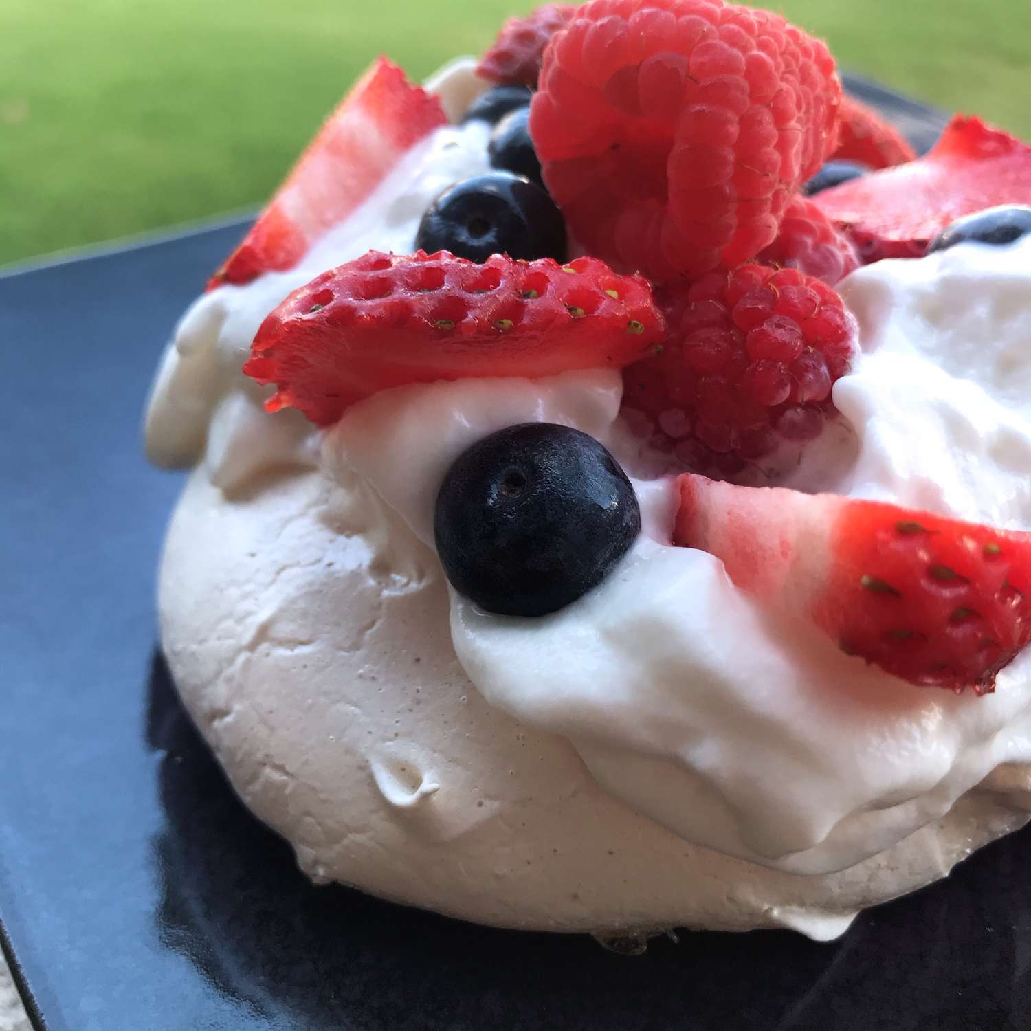 Mini Berry Pavlovas Recipe