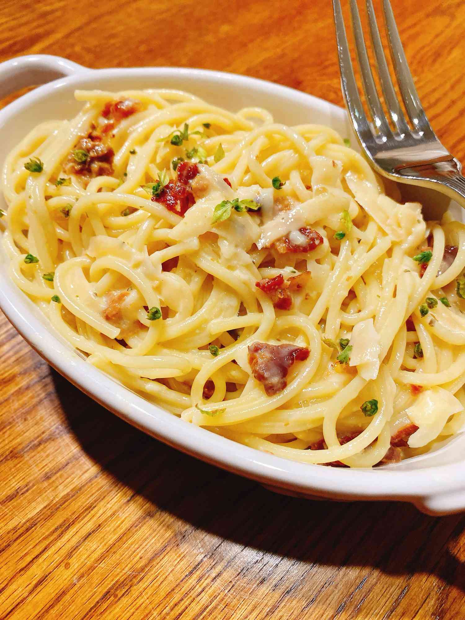 Greek Yogurt Carbonara Recipe