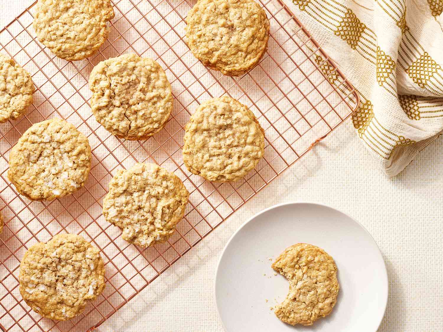 Soft Oatmeal Cookies Recipe