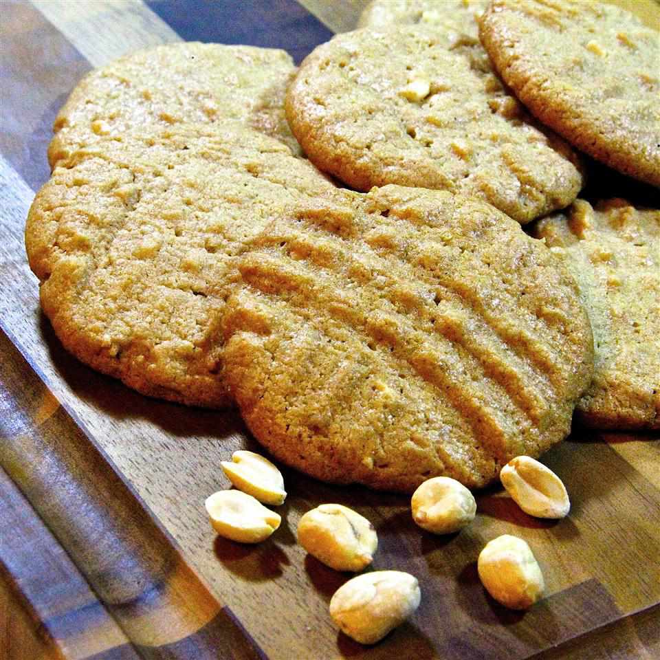 Light and Soft Peanut Butter Cookies Recipe