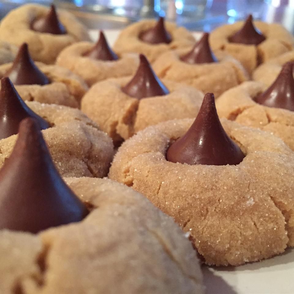 Mom's Peanut Butter Blossoms Recipe