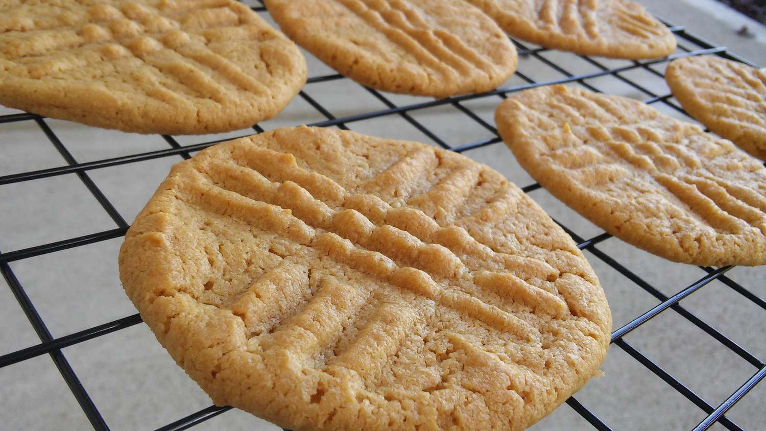 Quick Peanut Butter Cookies Recipe