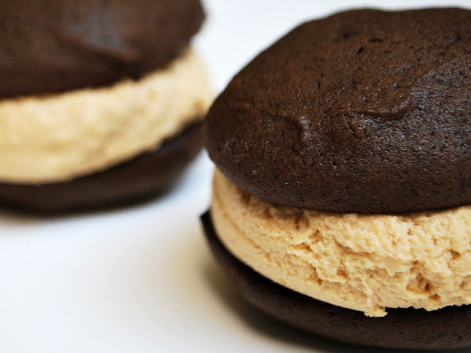 Stef's Whoopie Pies with Peanut Butter Frosting Recipe