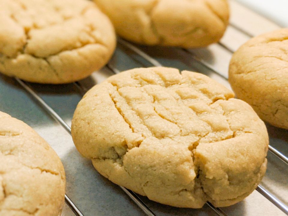 Favorite Peanut Butter Cookies Recipe