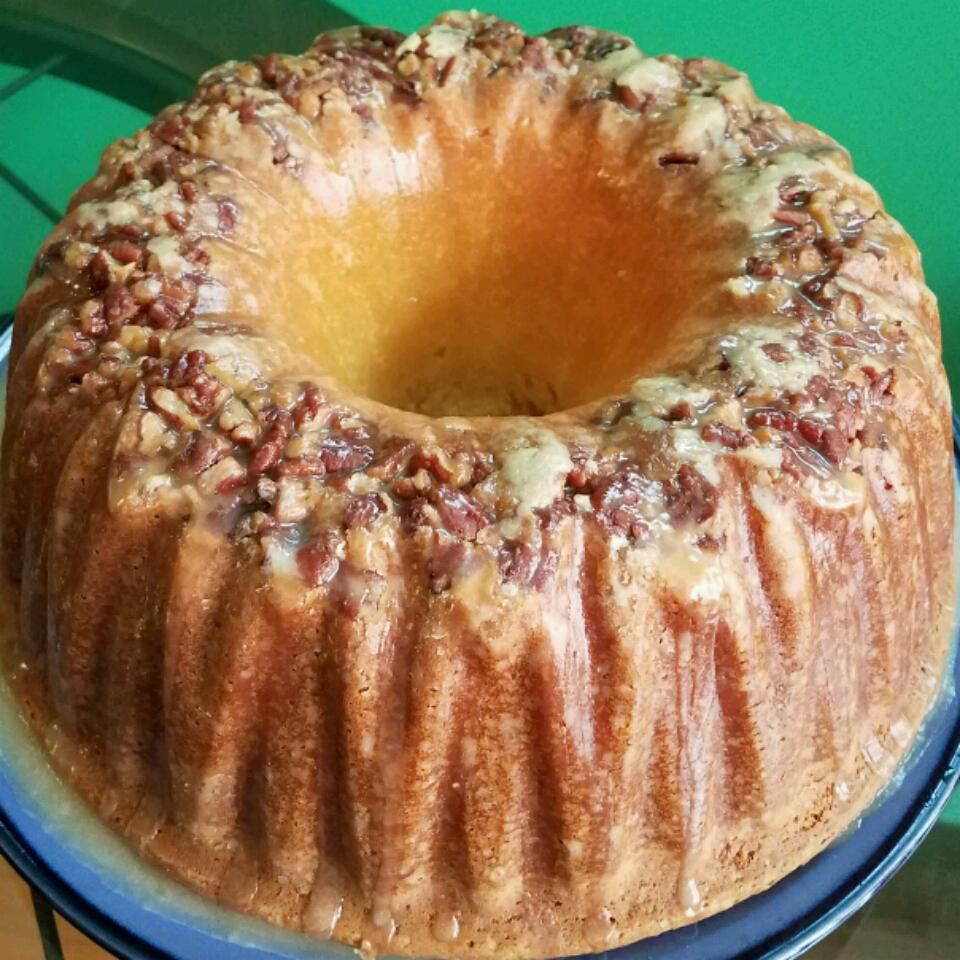 Pecan Sour Cream Pound Cake Recipe