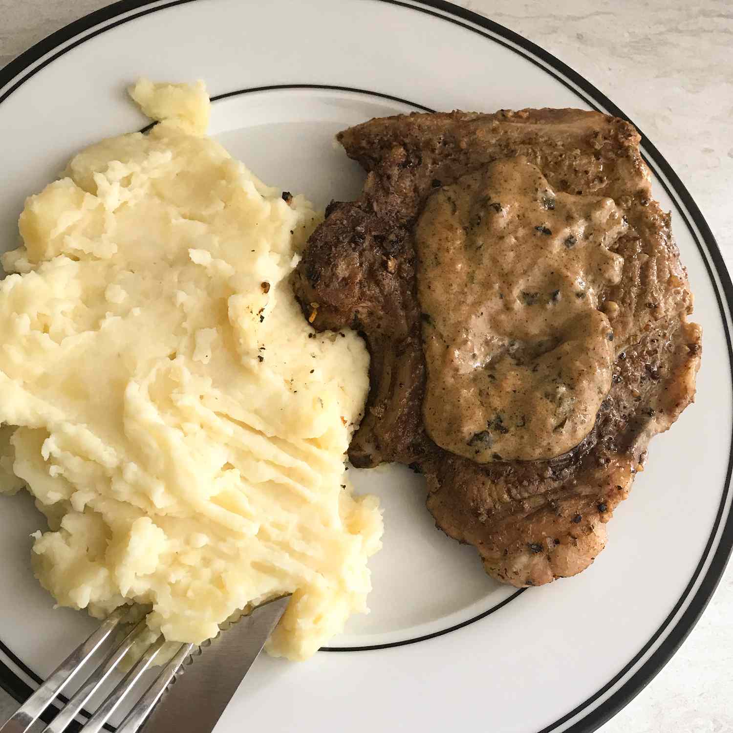 Creamy Herbed Pork Chops Recipe