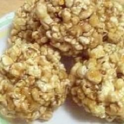 Pop's Molasses Popcorn Balls and Taffy Recipe