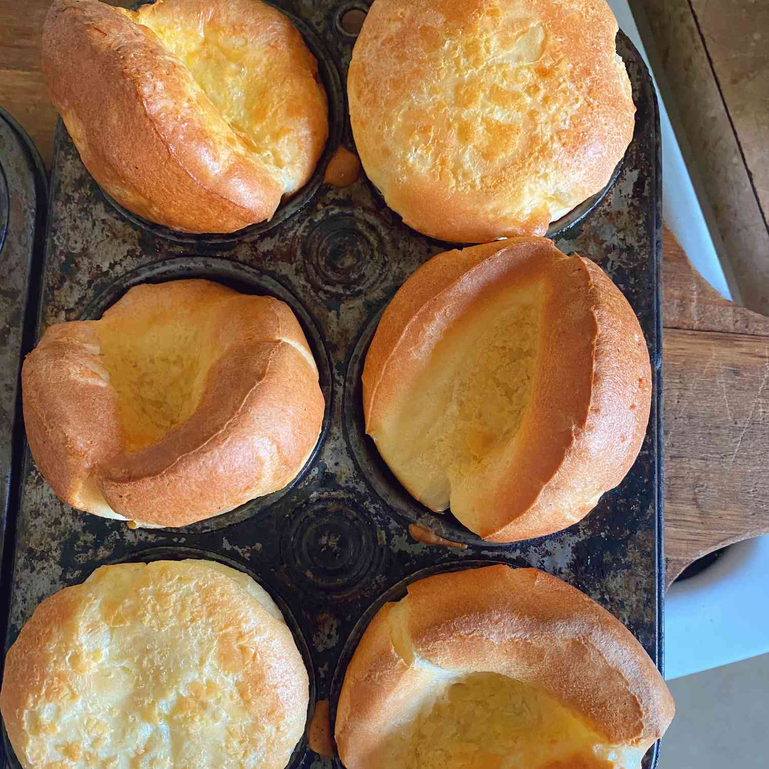 Easy and Delicious Crusty Popovers Recipe