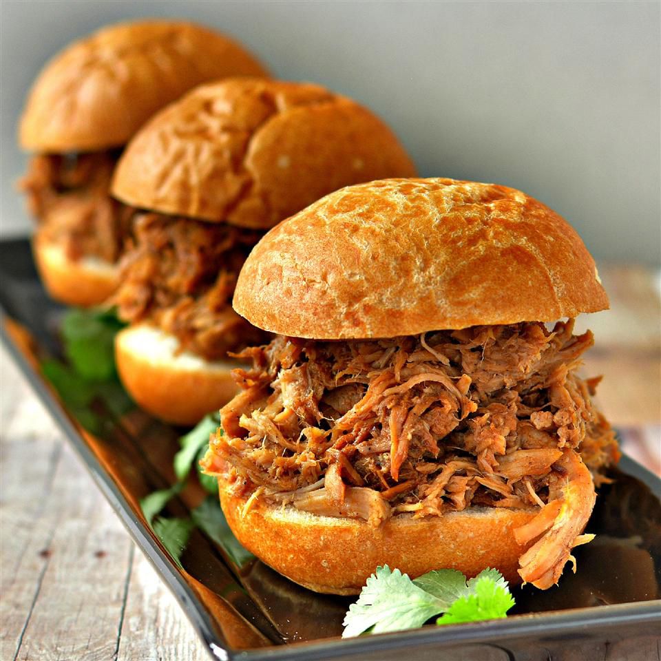 Slow Cooker Root Beer Pulled Pork Recipe